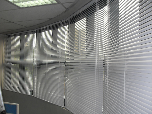 WINDOW BLIND INSTALLATION - 2012 LABOR COST AND QUALITY GUIDELINES