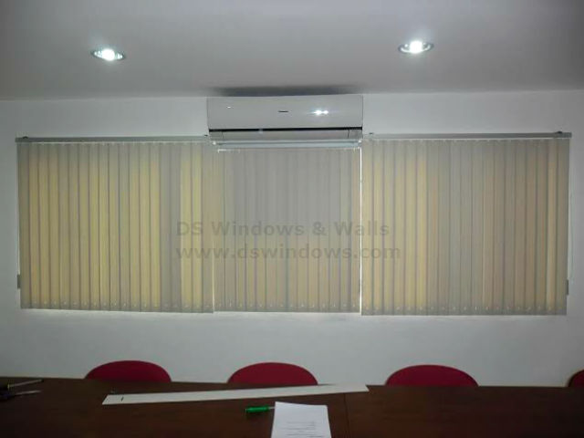 PVC vertical blinds suited for long and wide windows